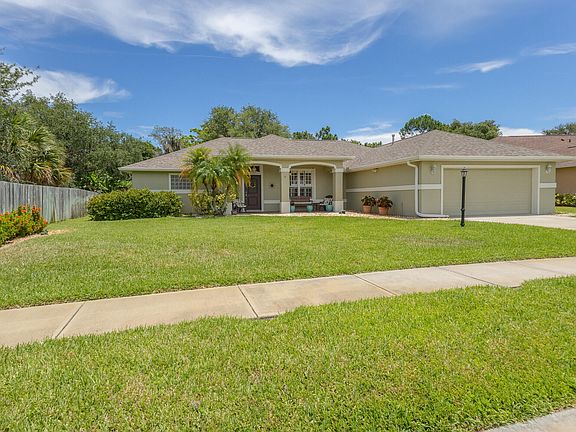 3rd image of 3023 Forest Creek Dr