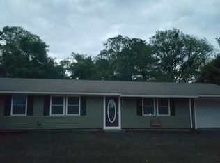 8 Daniel Rd, Wareham, MA 02571