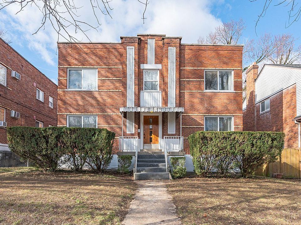 1st image of 5017 Lillian Dr