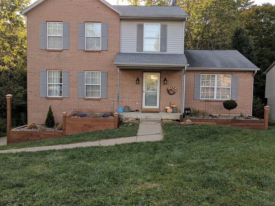 1st image of 20951 Bellemeade Dr