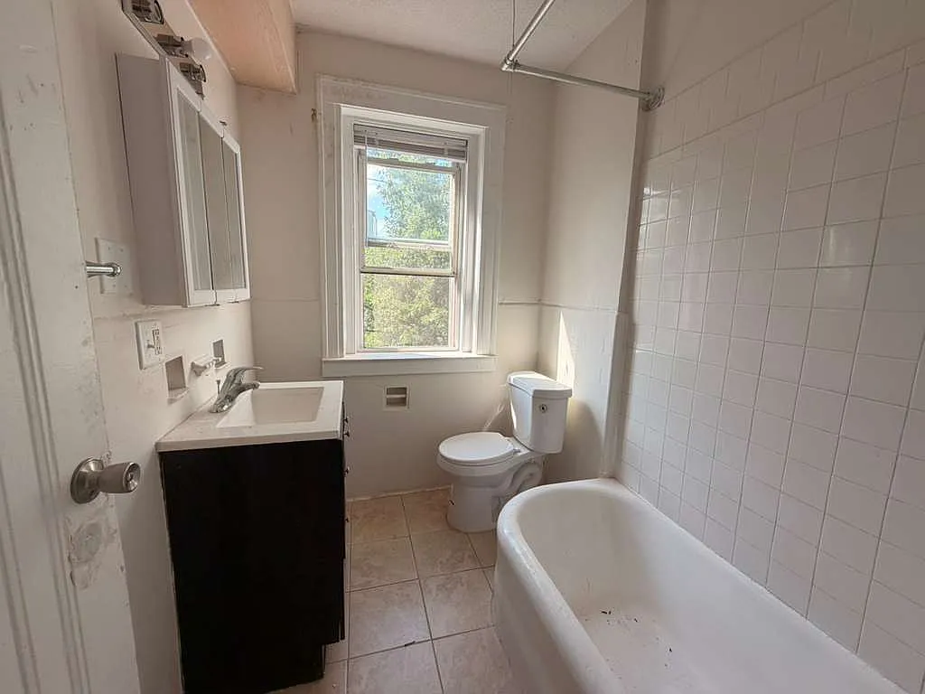 2 bed, $1,475 — Photo 4