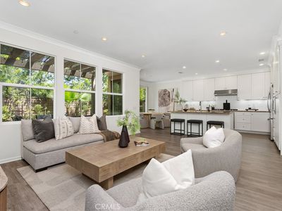275 Rodeo, Irvine, CA, 92602