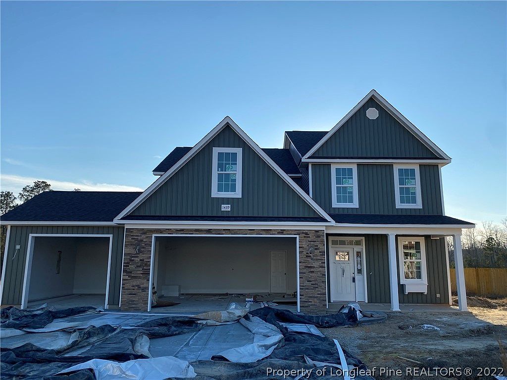 1439 Creekwood Rd, Hope Mills, NC 28348 Zillow