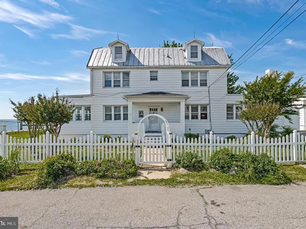 4011 27th St, Chesapeake Beach, MD 20732