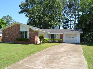 2511 Confederate Ave, Tupelo, MS 38801