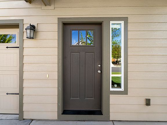 4th image of 4176 SW 34th St