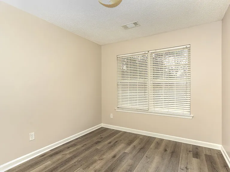 340 Parkway Rd #340 — Photo 13