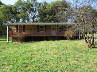 916 Monroe Cir, Madisonville, TN 37354