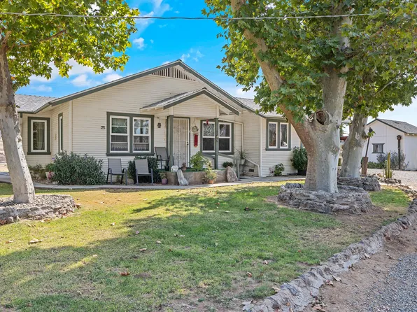 39287 Millwood Drive, Woodlake, CA 93286