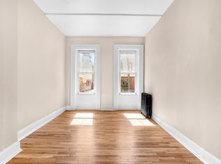 2025 Pine St #1F, Philadelphia, PA 19103