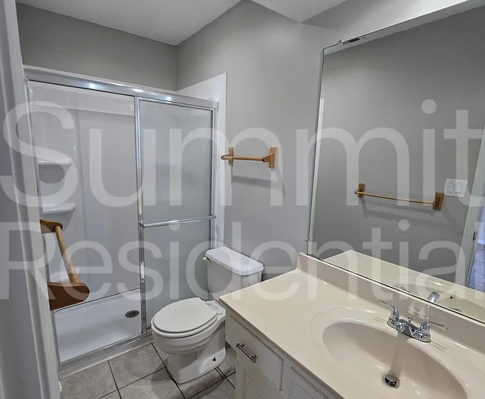 6636 W 152nd St — Photo 13