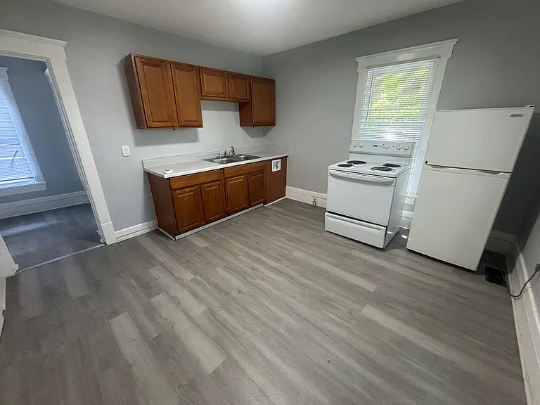 66 Wise St #2 — Photo 5