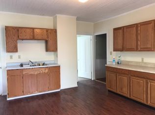 5 S Lewis St #2, Auburn, NY 13021