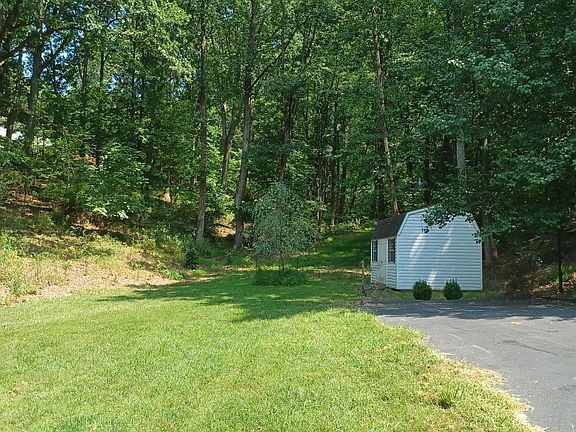 5th image of 3311 Chestnut Mountain Cir