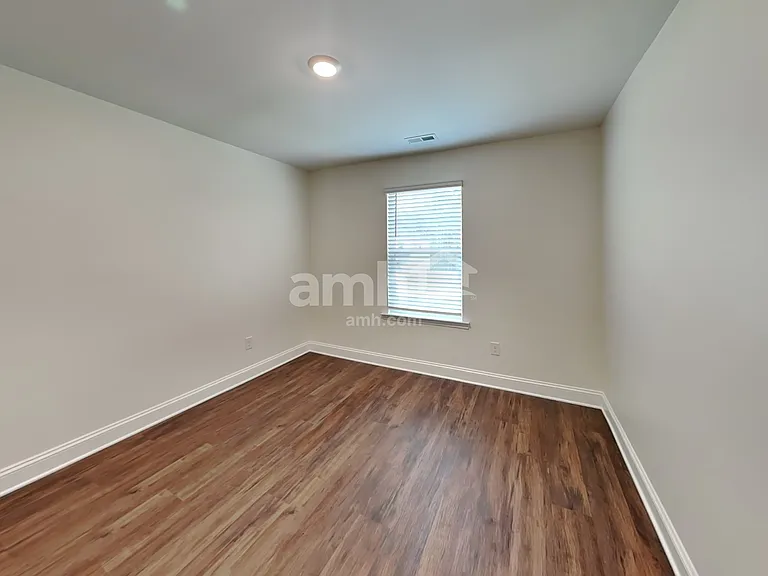 7309 Garrett Ct — Photo 30