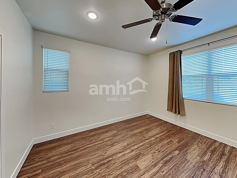 21481 S 231st St — Photo 10