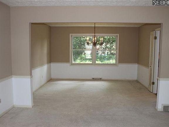 4th image of 5290 Graham Dr