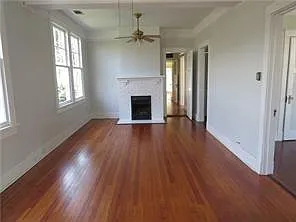 2 bed, 1.5 bath, 1200 sqft, $2,000 — Photo 2