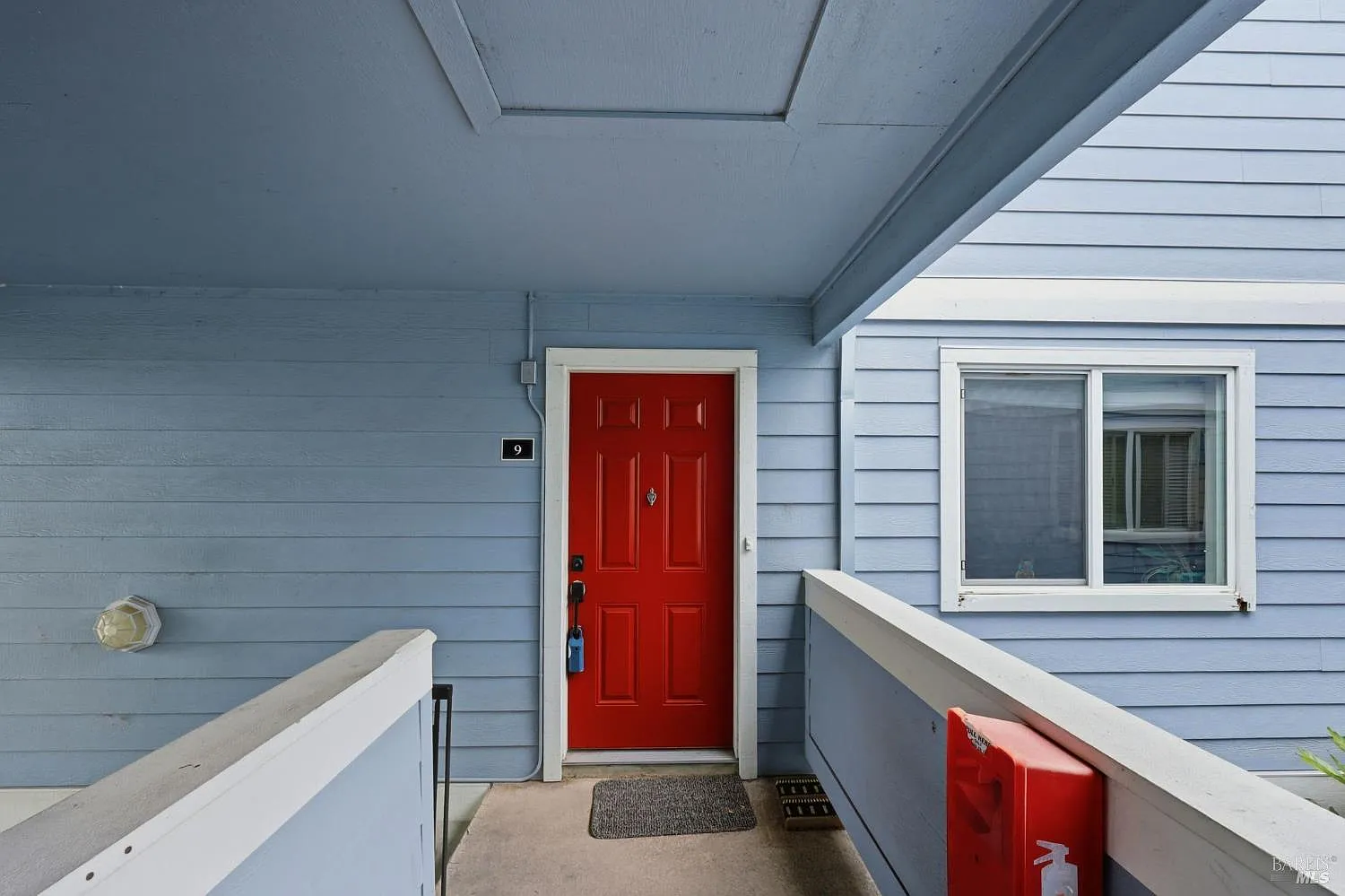 225 Burt Street #9 - Photo 5