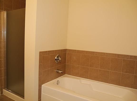 2nd image of 1650 Riverwoods Dr Unit 305