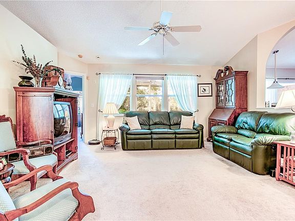 5th image of 599 Kings Castle Dr