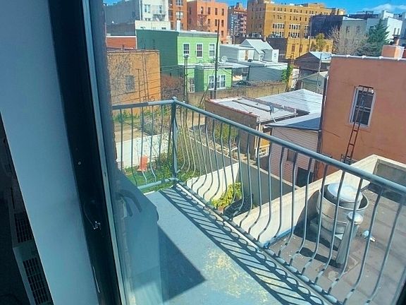 5th image of 27-35 21st St #C