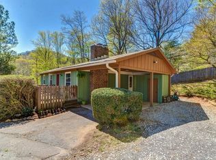378 N Fork Rd, Black Mountain, NC 28711