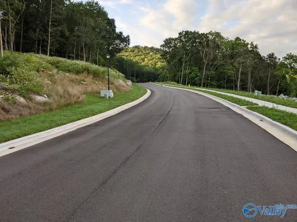 4103 Devon St SE, Huntsville, AL 35802