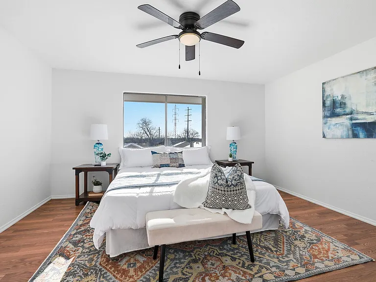 13004 Esplanade St — Photo 37