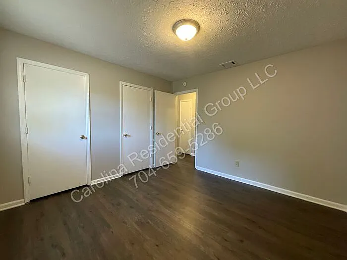 322 E Sumter St #4 — Photo 11