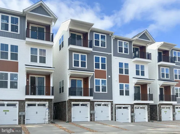 244 Violet Way #2, Stafford, VA 22554