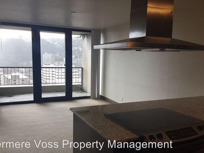 255 SW Harrison St APT 25D, Portland, OR, 97201