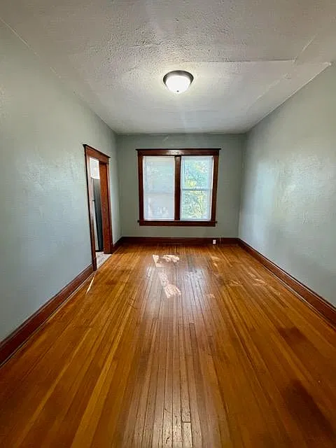 1124 Isadore Street - 1124 Isadore St. — Photo 4