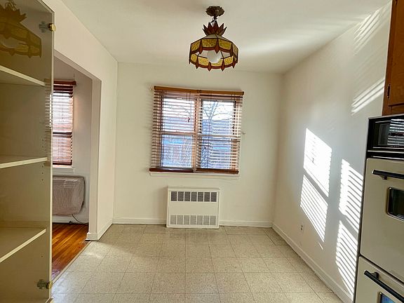 4th image of 30-19 79th St #2