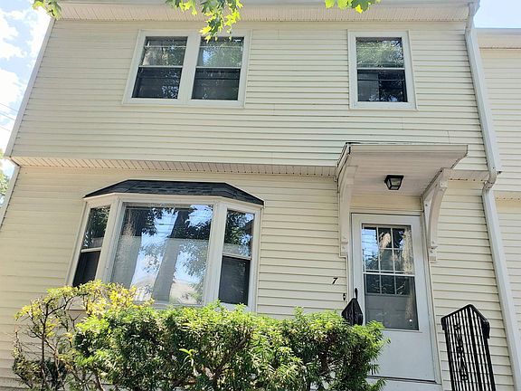 3rd image of 357 Boylston St APT 7