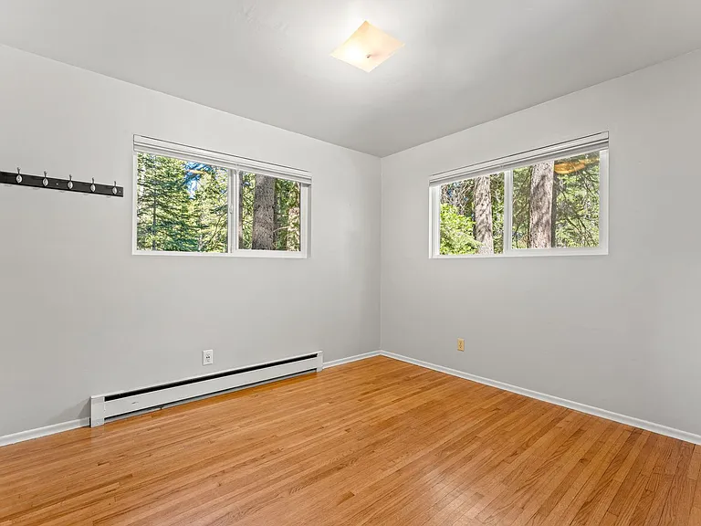 765 Bunker Dr — Photo 8