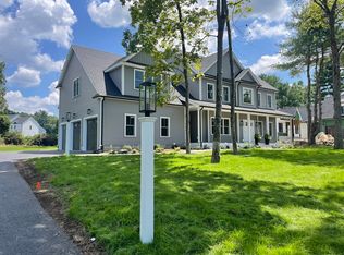 3 Paddock Ln, Millis, MA 02054