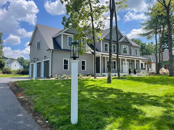 3 Paddock Ln, Millis, MA 02054