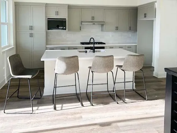 187 E Dunne Ave #37, Morganhill, CA 95037