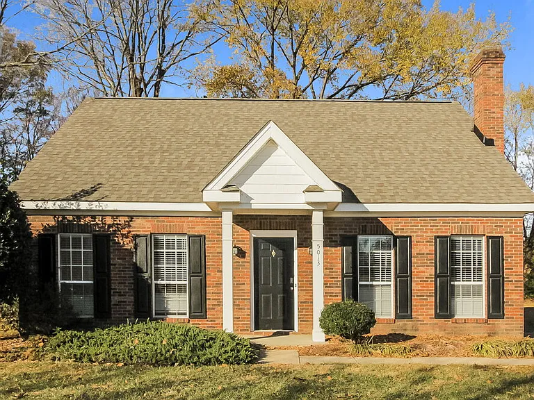 5013 Farmview Dr — Photo 1