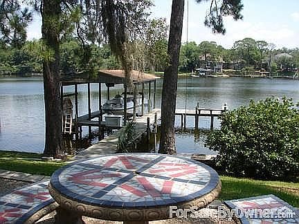 2nd image of 24 Bayou Dr