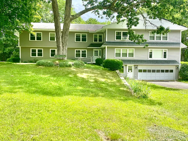 29 Stone Valley Rd #1 — Photo 1