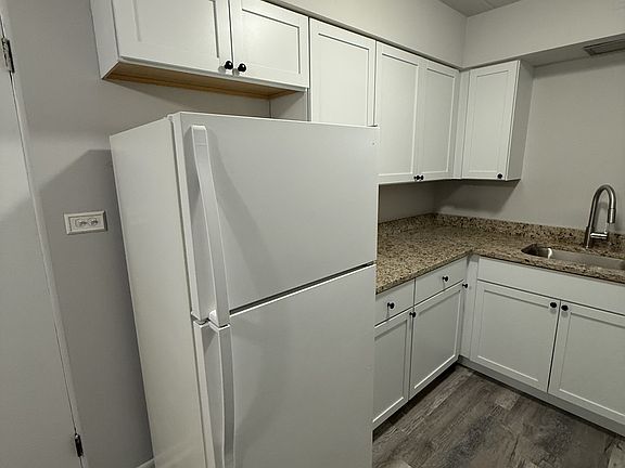 4th image of 2901 S Harlem Ave #11533675