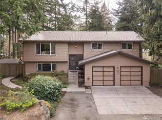 16926 62nd Ave W, Lynnwood, WA 98037