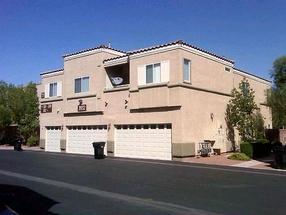 2nd image of 3932 Pepper Thorn Ave #3