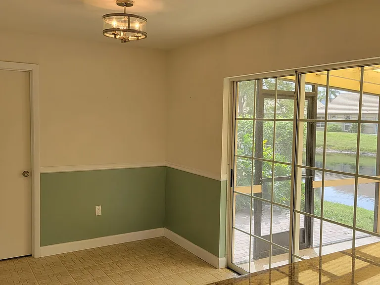 3520 57th Avenue Cir W #10 — Photo 5