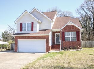 629 Woodland Hills Dr, La Vergne, TN 37086