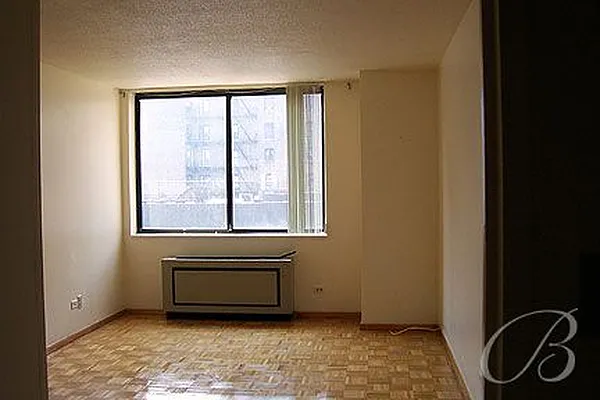 Rented by Bellmarc Realty | media 31