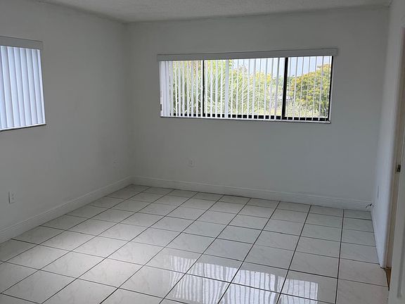 3rd image of 8400 SW 133rd Avenue Rd APT 419