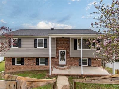 1255 Dana Ln, Colonial Heights, VA, 23834